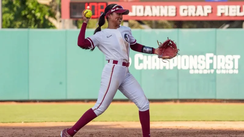 Isa Torres Commits to Texas After Record Florida State Run