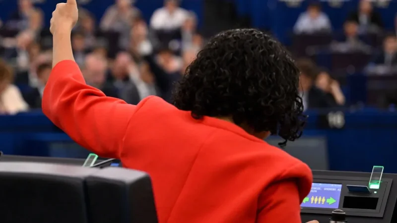 Le Parlement européen adopte le Droit De Douane UE-États-Unis à 440 voix