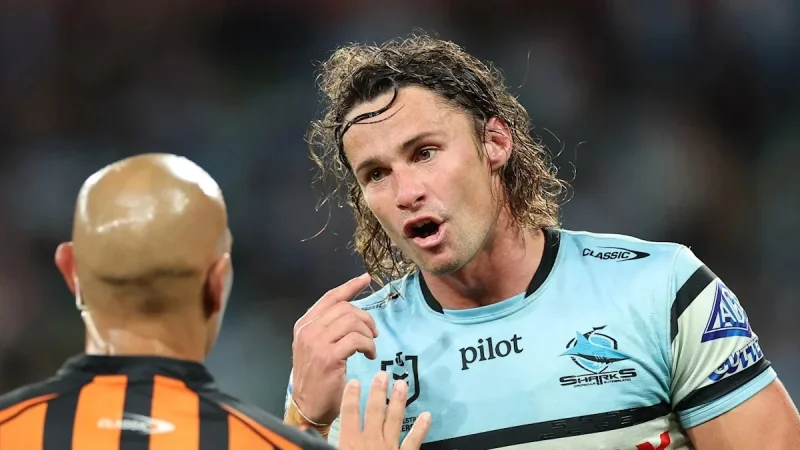 Trindall Leads Cronulla-sutherland Sharks to 10-8 Win in Auckland