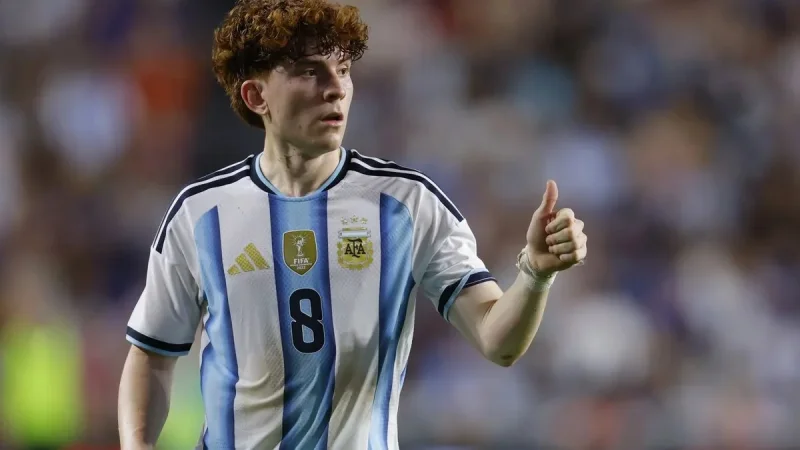 Valentín Barco Fits Argentina's Squad Race With Left-Back Opening