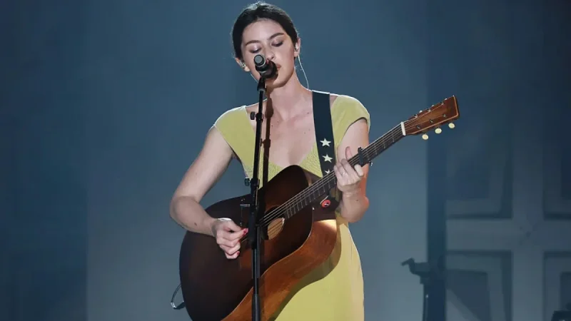 Gracie Abrams Reveals 16-Track Daughter From Hell Ahead of July 17