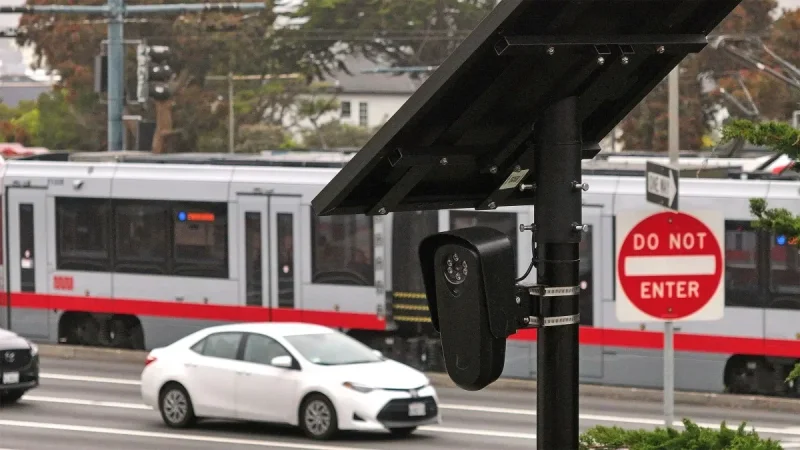 Leonardo Adds SignalTrace to License Plate Camera Systems