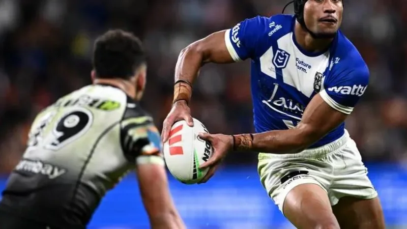 Stephen Crichton Named for Canterbury-bankstown Bulldogs After Origin 2 Withdrawal