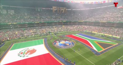 Alejandro Fernández sings Himno Nacional Mexicano before Mexico's World Cup debut
