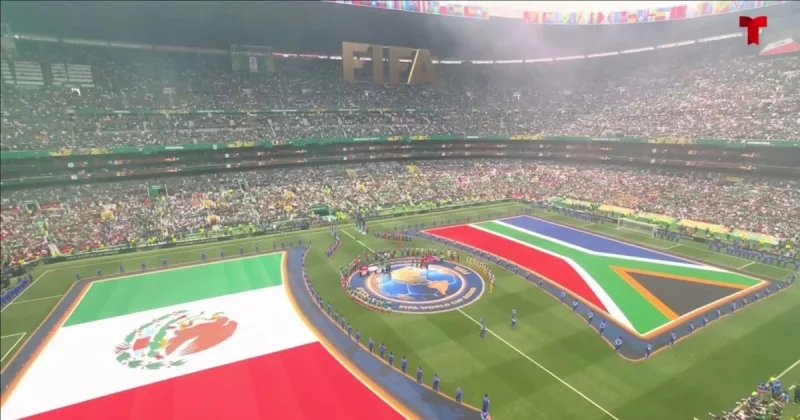 Alejandro Fernández sings Himno Nacional Mexicano before Mexico's World Cup debut