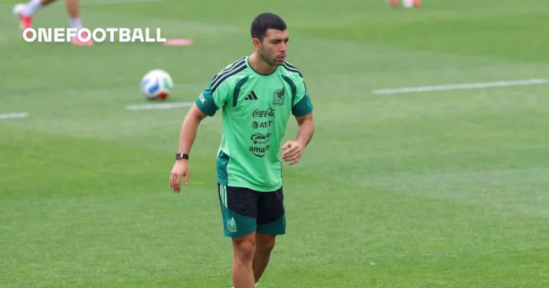 Real Betis is considering Erik Lira for the next transfer window