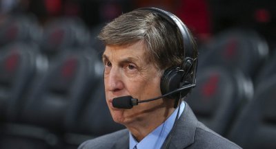 Marv Albert Says He Didn’t Bite Tongue About Knicks Criticism