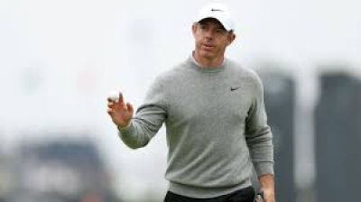 Sam Stevens Golf Leads With 68, Clubhouse at 2-Under