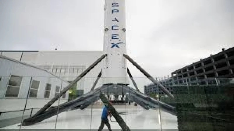 SpaceX Raises $75 Billion as Spacex Stock Price Drop Looms
