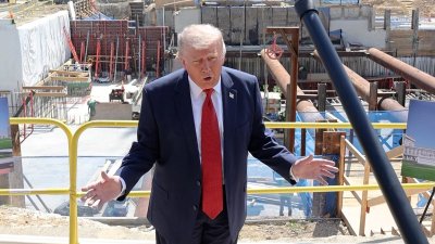 Donald Trump Faces $600 Million Trump White House Ballroom Funds Report