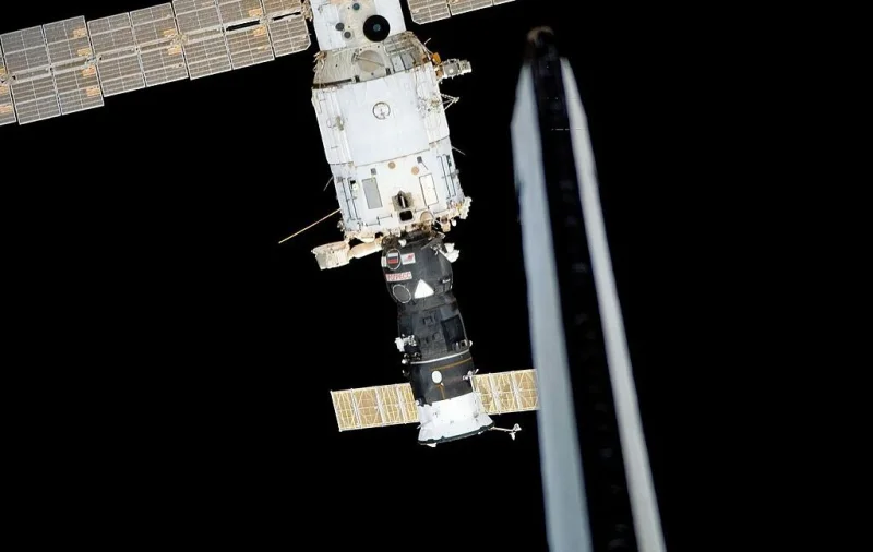 NASA orders Crew Dragon refuge during International Space Station crack dispute