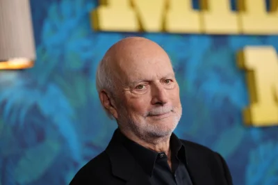 James Burrows Dies at 85 After 1,000th-Directing Milestone