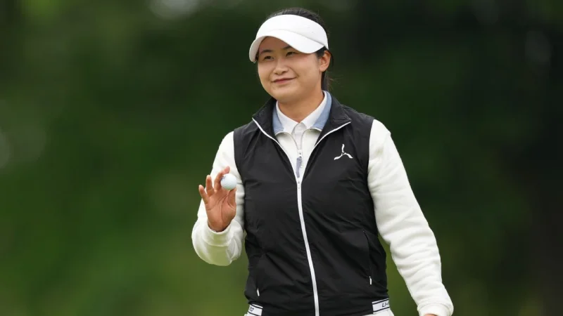 Yan Liu Leads Meijer LPGA Classic by 1 Shot