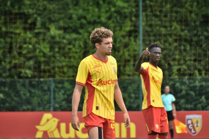 Neil El Aynaoui helps Maroc hold Brésil 1-1 before Ecosse