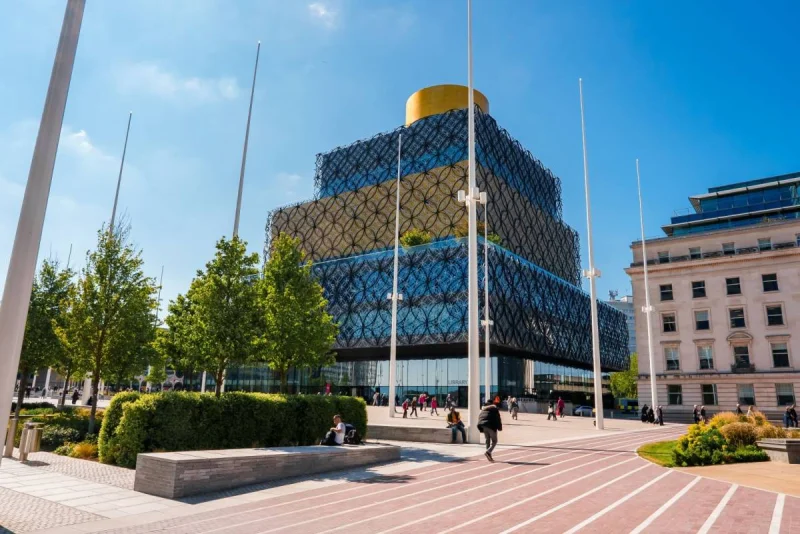 Met Office Forecasts Birmingham Weather to Reach 29C Monday