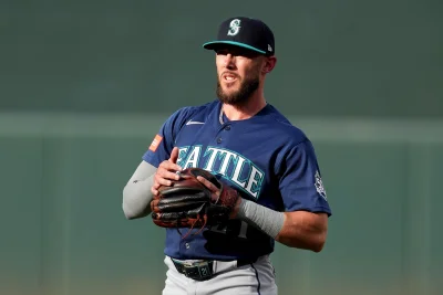 Weston Wilson joins Mariners, Miles Mastrobuoni designated for assignment