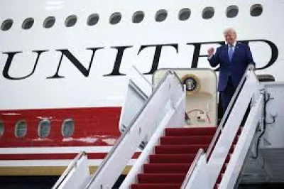 Donald Trump Unveils VC-25B Bridge Aircraft at Joint Base Andrews