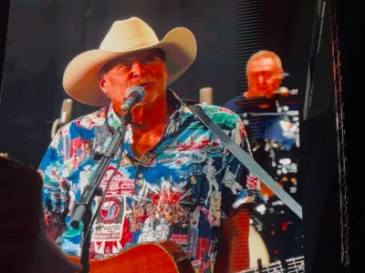 Alan Jackson Adds NBC Special, Peacock Stream and Two Nashville Viewings