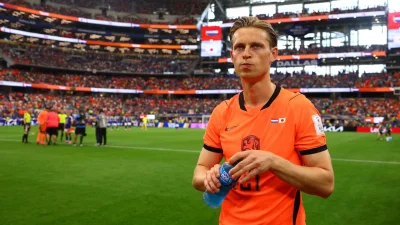 B. Brobbey betrokken bij trainingcollision voor Zweden-duel