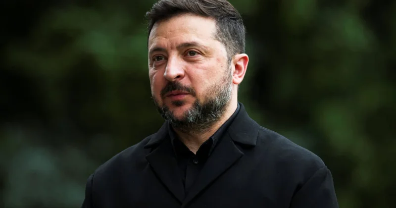 Volodymyr Zelenskyy gives Belarus one week over relay stations