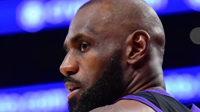 Shaquille O'Neal urges LeBron James to Cleveland with Bronny James in focus