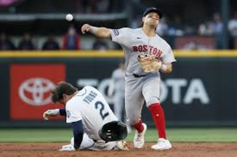 Bryce Miller, Luis Castillo power Connelly Early piggyback plan against Boston