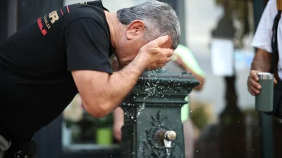 Alex Deakin warns of more extremes as Paris nears 40C — Europe Heatwave Weather Warnings