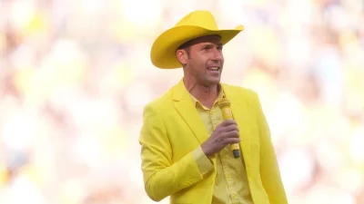 Jesse Cole Revives Indianapolis Clowns in ESPN's Return of the Clowns