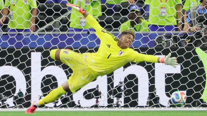 Zion Suzuki Returns for Japan in 2–2 Draw With Netherlands