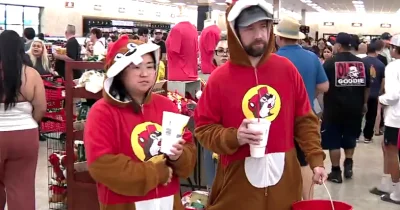 Buc-ee's Arizona opens in Goodyear with traffic limits