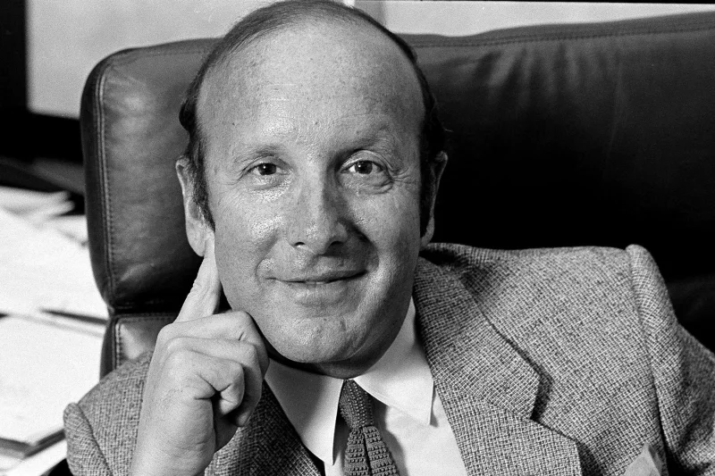 Clive Davis dies at 94 after seven decades in music