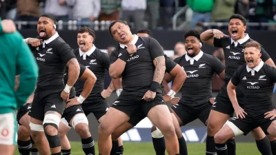 New Zealand National Football Team leads Egypt 1-0 at halftime