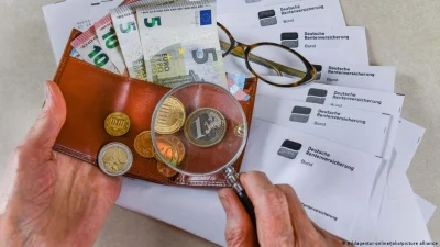 Germany weighs Retirement Age to 70 in pension overhaul