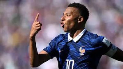 Kylian Mbappe Scores Twice in France Vs Iran, Reaches 14