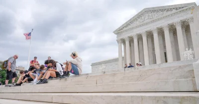 Supreme Court Sides With Trump Administration in Green Card Case
