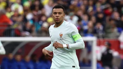 Kylian Mbappé backs Messi as World Cup’s best — How Old Is Mbappé