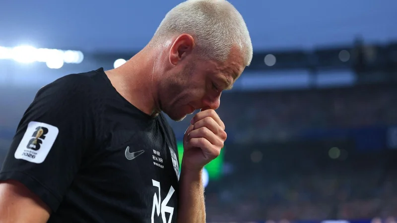 Julian Ryerson leaves Senegal match injured in the 13th minute