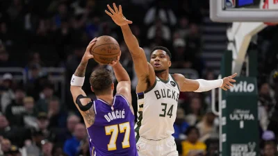 Kelel Ware and Tyler Herro loom in Pistons' Stewart-Holland trade