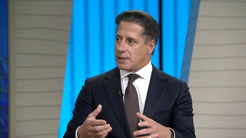 Lausd Superintendent Alberto Carvalho resigns amid FBI investigation