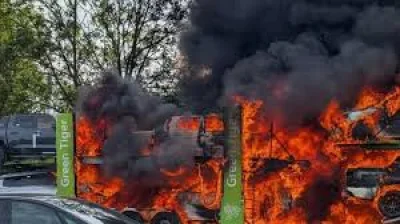 M1 transporter fire closes seven-car load north of Catthorpe