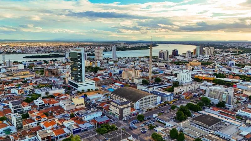 Antonio Carlos Miranda destaca Weather Forecasting com 33ºC em Petrolina