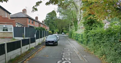 Cheshire Fire and Rescue Service tackles Penketh oven blaze, two assessed — Widnes Fire