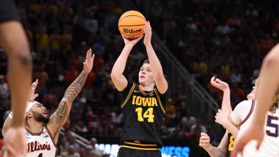 Bennett Stirtz Draws Charlotte Hornets Interest on NBA Draft Day