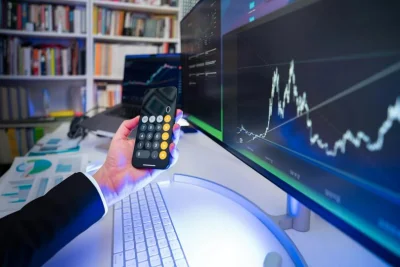 Markus Thielen Sees Btc Price Falling Toward $55,000