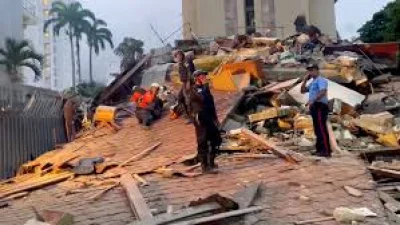 Donald Trump offers help after Caracas earthquake damage