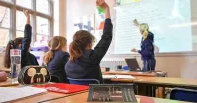 Phil Wynn updates Wrexham schools on closures during amber heat warning — Denbighshire School Closures