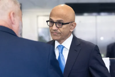 Microsoft Slides More Than 24% as Msft Stock Hits 2000 Low