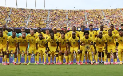 Sebastián Beccacece Draws Boos Before Ecuador vs. Germany at MetLife Stadium
