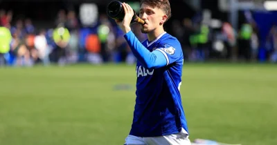 Rangers, West Ham United and Hull City circle Dan Neil on free transfer