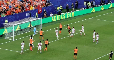 Dumfries impulsa el 2-0 de Holanda ante Túnez — Netherlands Vs